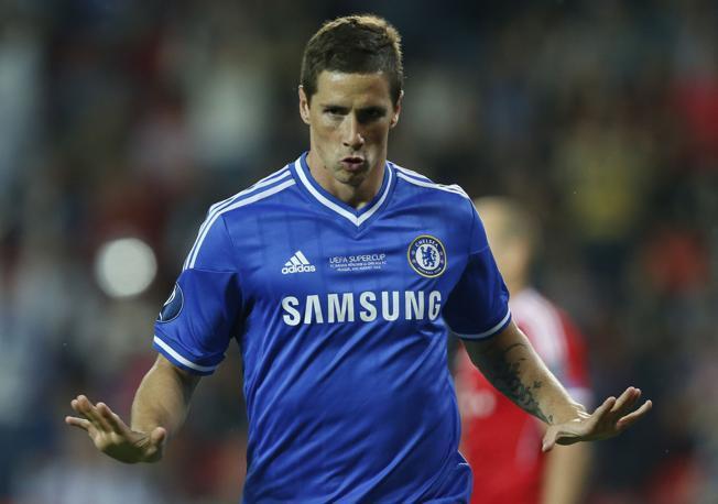 Chiude la rassegna Fernando Torres. 10,8 mln a stagione per l'attaccante del Chelsea. Lapresse